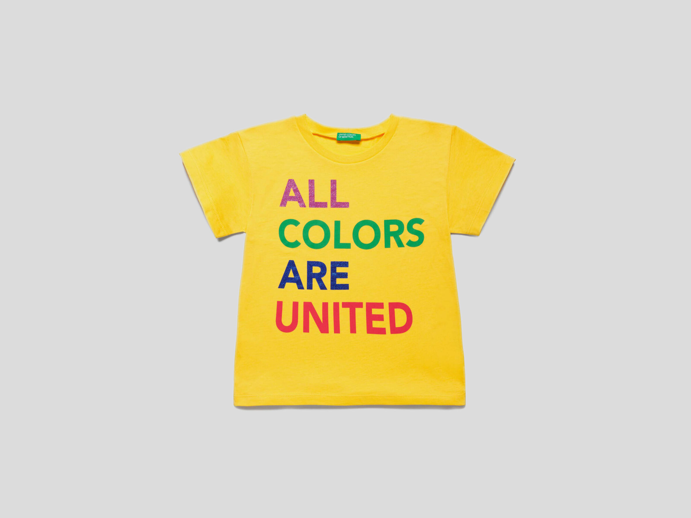 Camiseta con logotipo multicolor image number null
